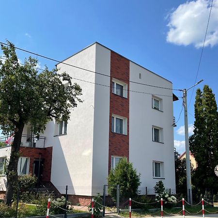 Hostel Karpacki Szymon Szczepan Zarszyn Esterno foto