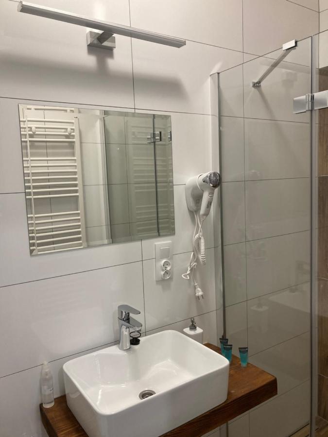 Hostel Karpacki Szymon Szczepan Zarszyn Esterno foto