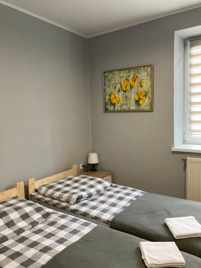 Hostel Karpacki Szymon Szczepan Zarszyn Esterno foto